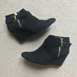Black Suede Wedge Ankle Booties - sz 8